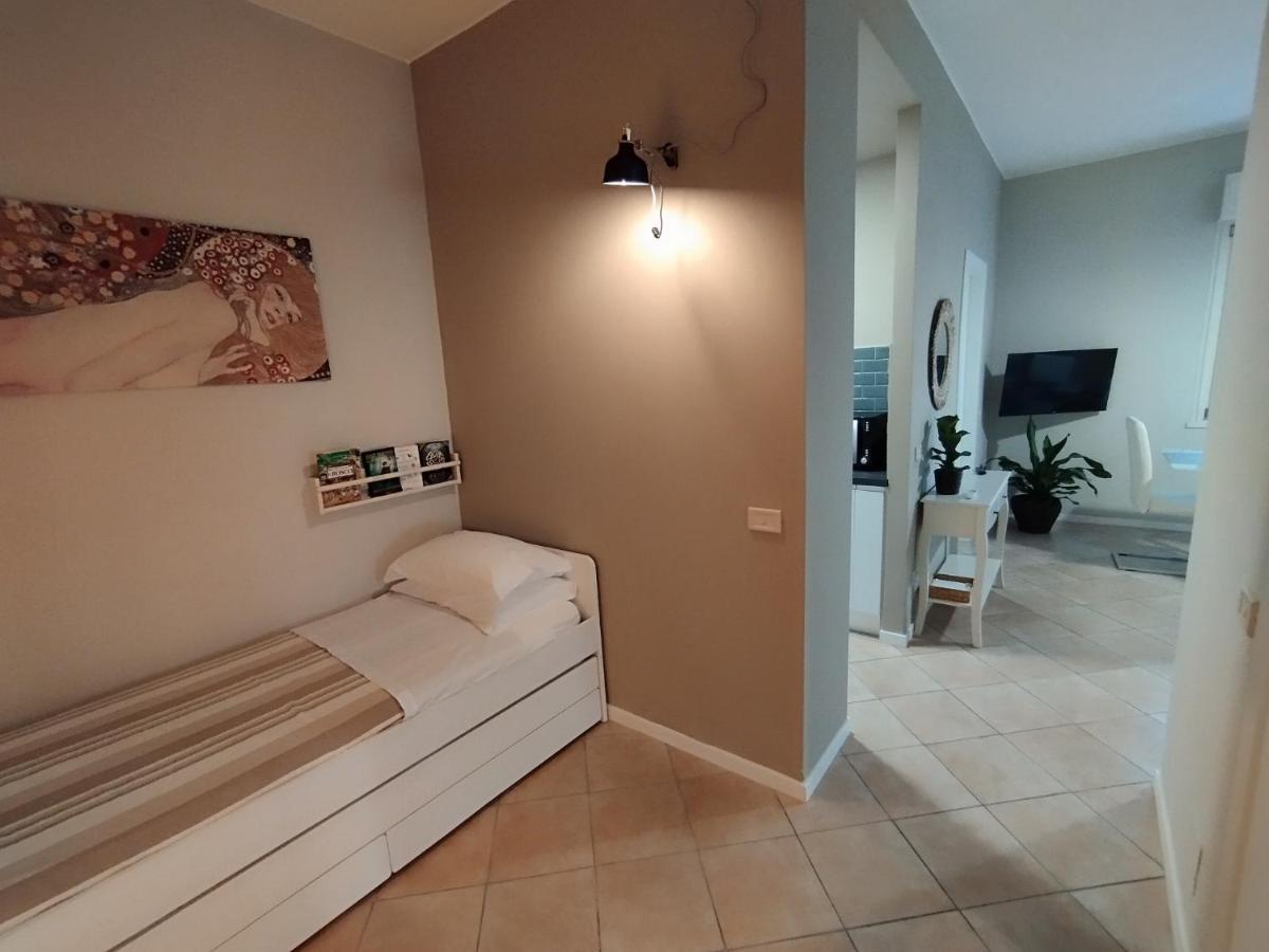 Milano Lodge Bussero Eksteriør bilde